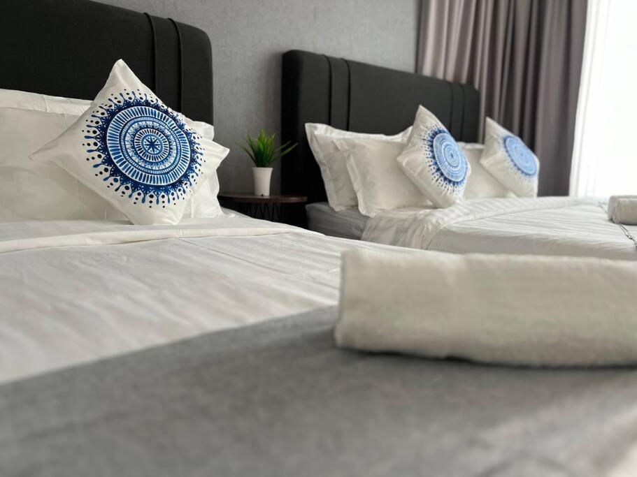 Apartment Tropicana 218 Spacious Luxury 3bedroom 3 Car Park 11pax
