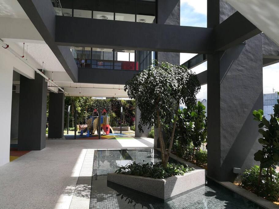 Tropicana 218 Spacious Luxury 3bedroom 3 Car Park 11pax Apartment